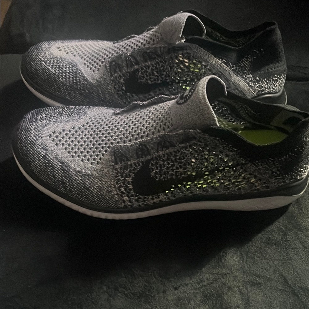 Nike Flyknit Black and Gray  Running Shoes